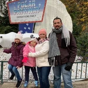 Meet your Posher, Ray